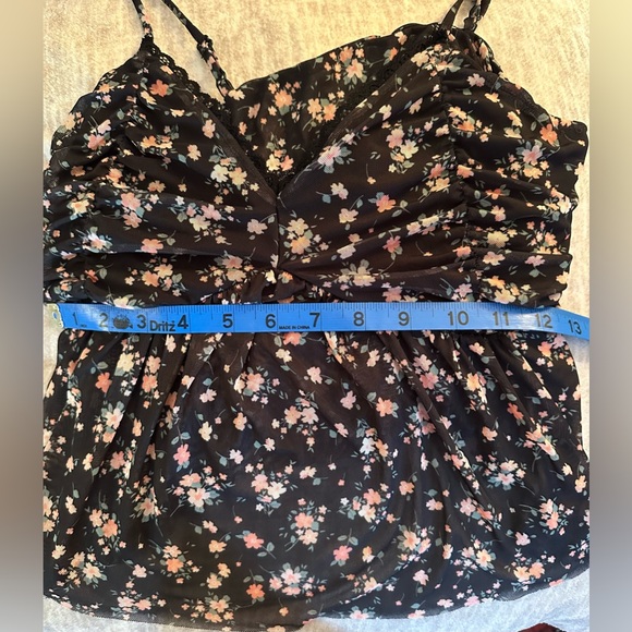Mesh Floral Cami with V-neckline featuring lace trim - Picture 7 of 9